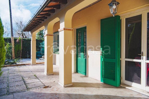 casa indipendente in affitto a Forte dei Marmi in zona Roma Imperiale