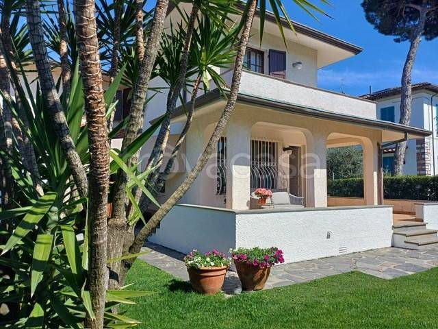 casa indipendente in affitto a Forte dei Marmi