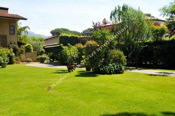 casa indipendente in affitto a Forte dei Marmi