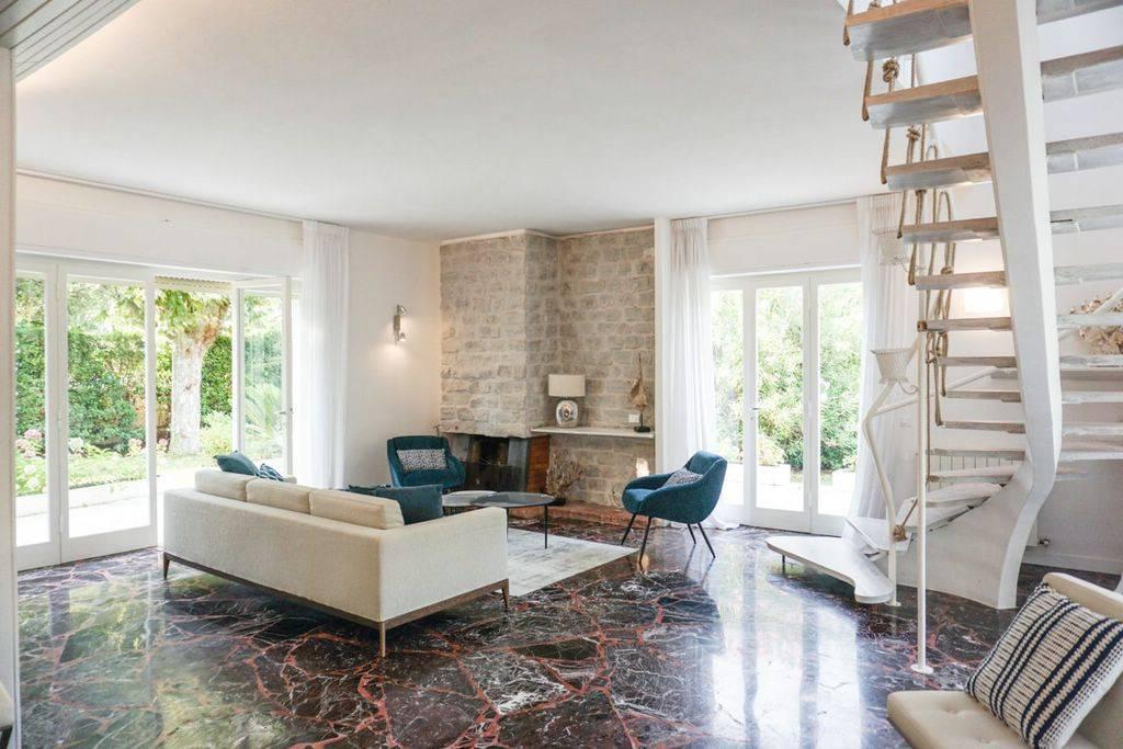 casa indipendente in affitto a Forte dei Marmi in zona Vittoria Apuana