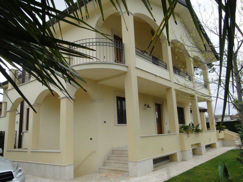 casa indipendente in affitto a Forte dei Marmi