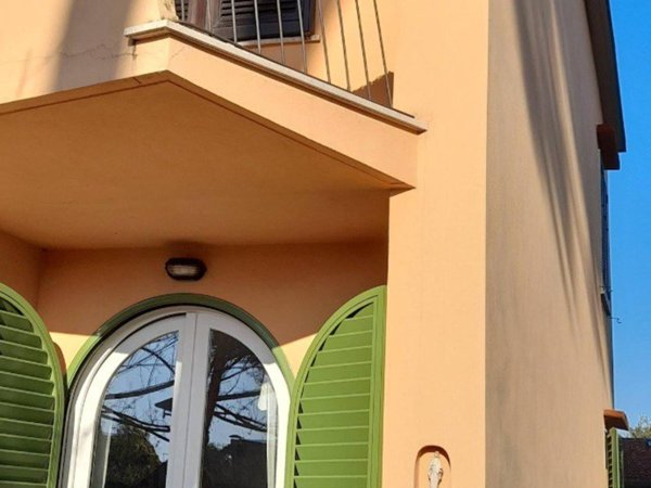appartamento in affitto a Forte dei Marmi in zona Vittoria Apuana