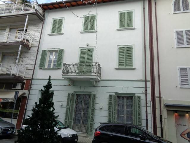 appartamento in affitto a Forte dei Marmi