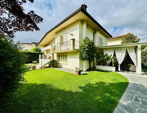 casa indipendente in affitto a Forte dei Marmi