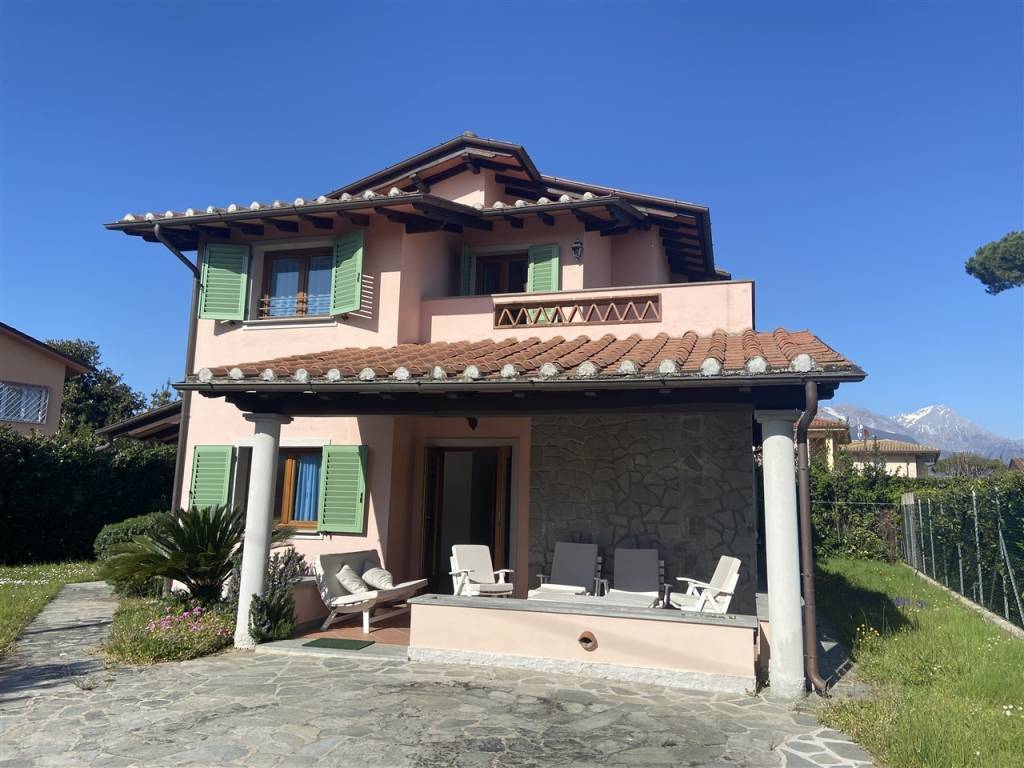 casa indipendente in affitto a Forte dei Marmi