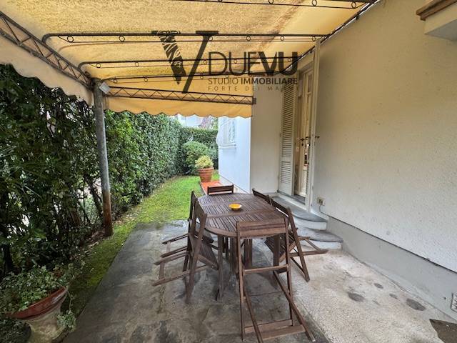 casa indipendente in affitto a Forte dei Marmi