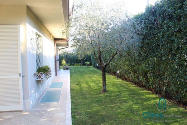 casa indipendente in affitto a Forte dei Marmi