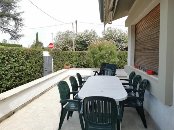 casa indipendente in affitto a Forte dei Marmi in zona Vittoria Apuana