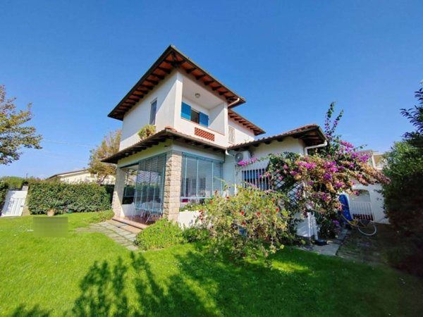 casa indipendente in affitto a Forte dei Marmi