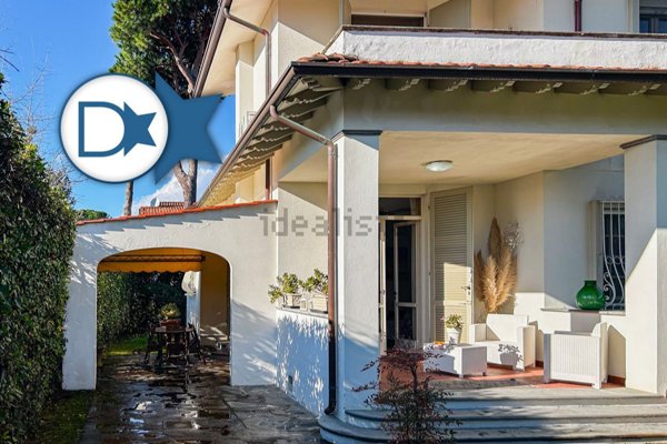 casa indipendente in affitto a Forte dei Marmi
