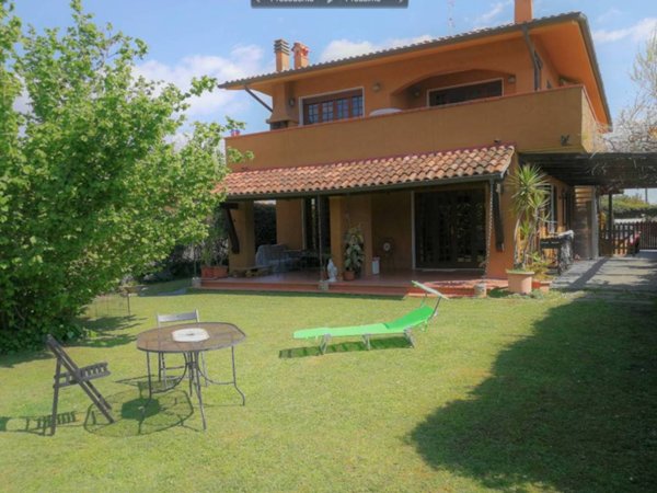 casa indipendente in affitto a Forte dei Marmi