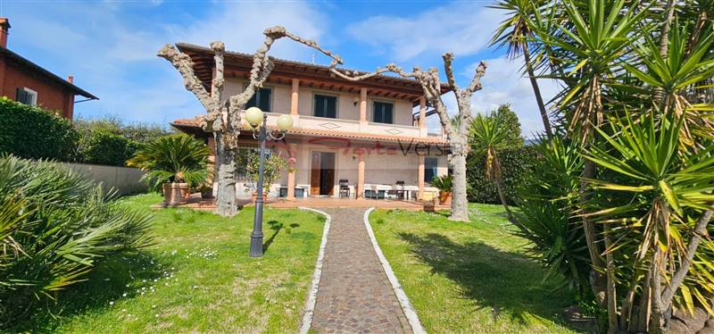 villa in affitto a Forte dei Marmi