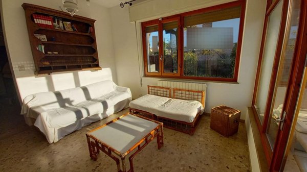casa indipendente in affitto a Forte dei Marmi in zona Vittoria Apuana