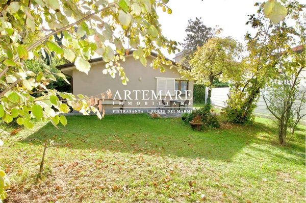 casa indipendente in affitto a Forte dei Marmi