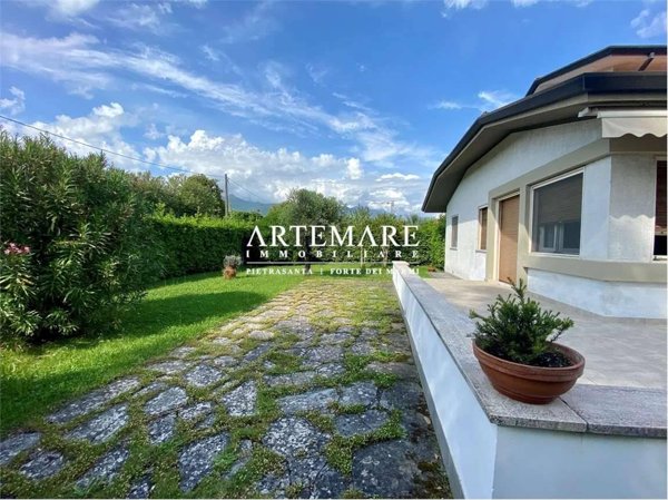 casa indipendente in affitto a Forte dei Marmi