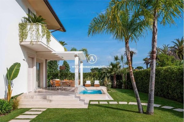 casa indipendente in affitto a Forte dei Marmi