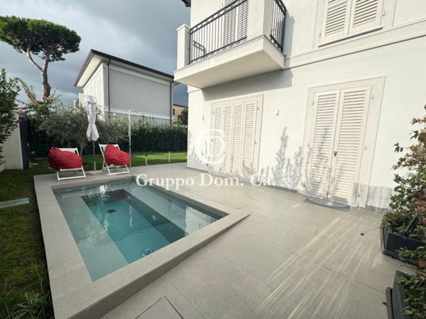 casa indipendente in affitto a Forte dei Marmi