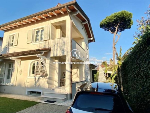 casa indipendente in affitto a Forte dei Marmi
