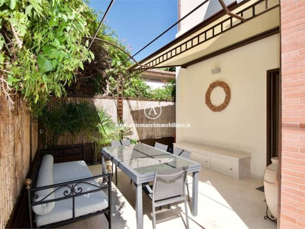 casa indipendente in affitto a Forte dei Marmi