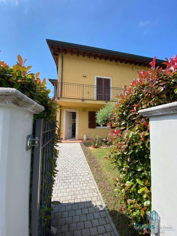 casa indipendente in affitto a Forte dei Marmi