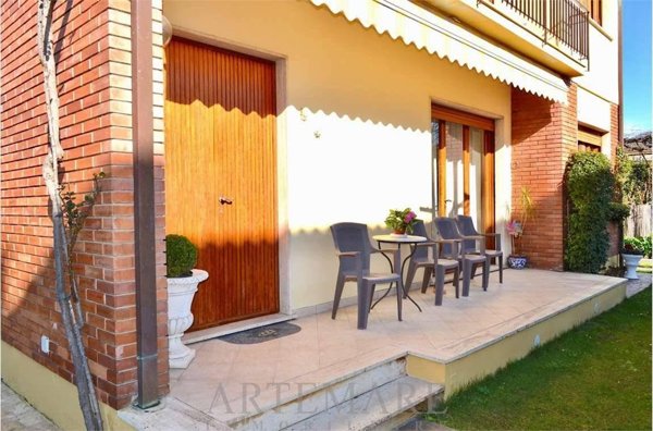 casa indipendente in affitto a Forte dei Marmi