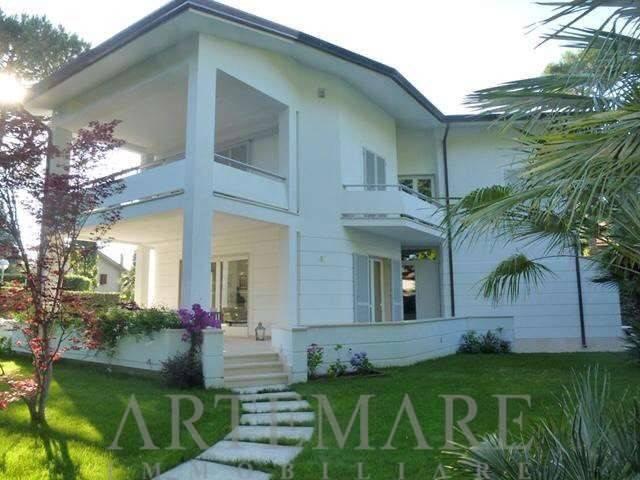 casa indipendente in affitto a Forte dei Marmi