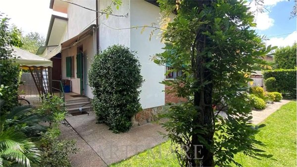 casa indipendente in affitto a Forte dei Marmi