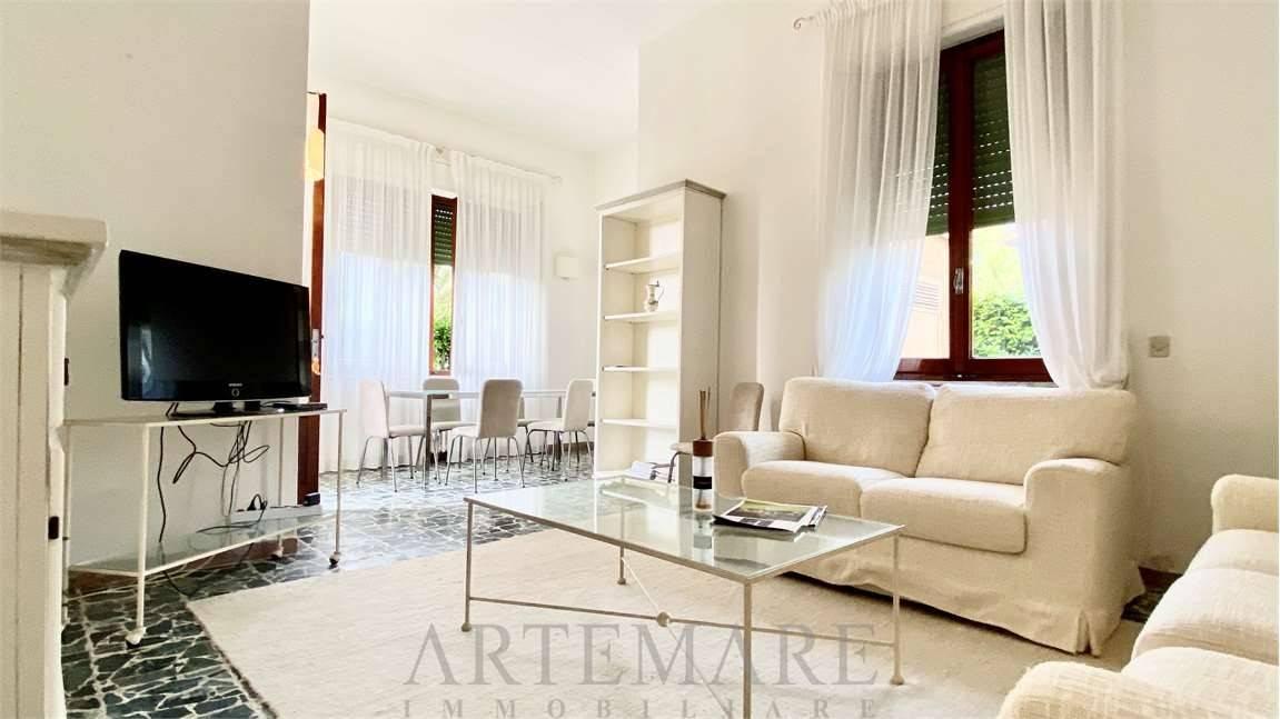 casa indipendente in affitto a Forte dei Marmi
