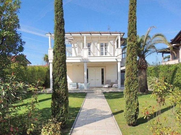 casa indipendente in affitto a Forte dei Marmi