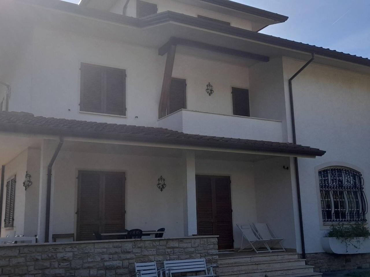 casa indipendente in affitto a Forte dei Marmi
