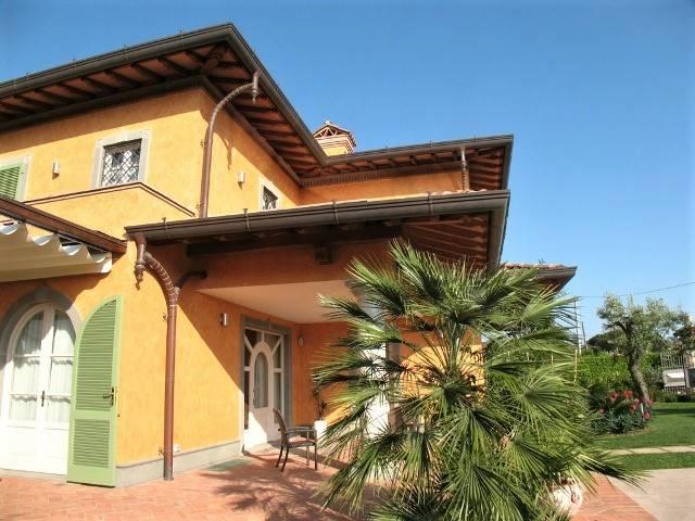 casa indipendente in affitto a Forte dei Marmi