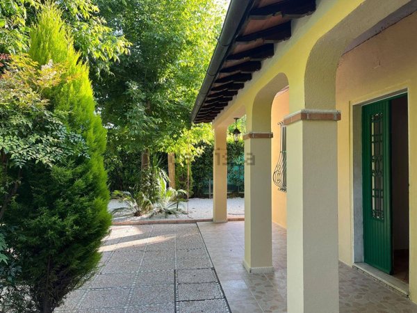 casa indipendente in affitto a Forte dei Marmi