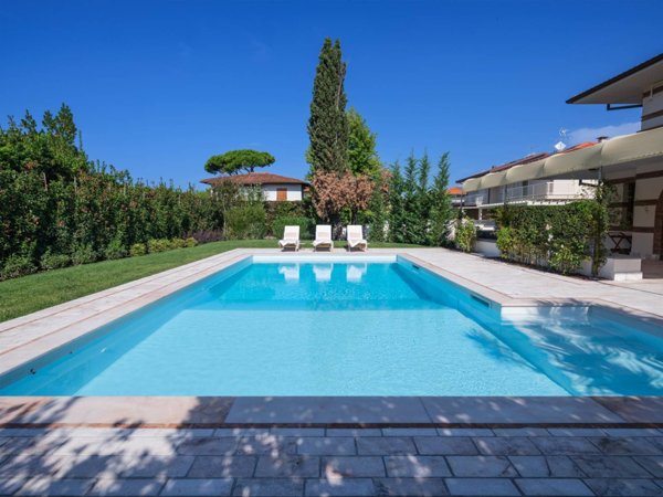 casa indipendente in affitto a Forte dei Marmi