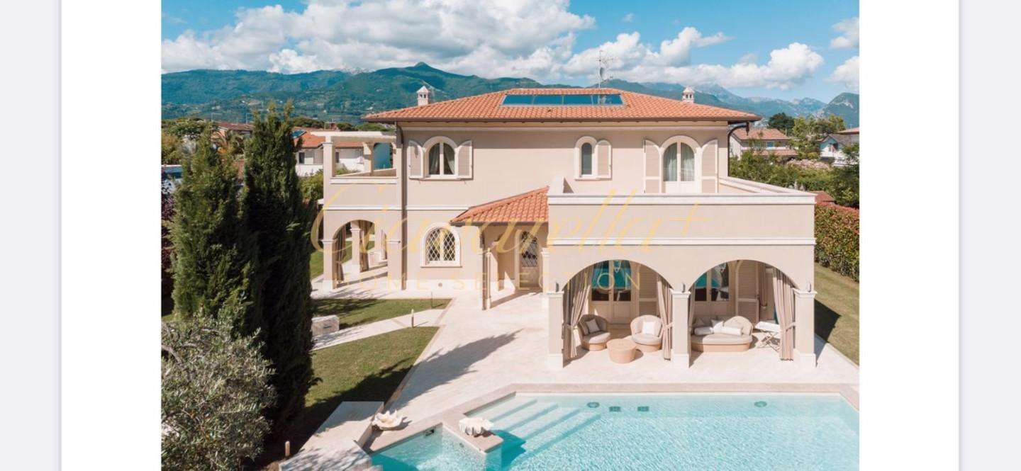 casa indipendente in affitto a Forte dei Marmi in zona Vittoria Apuana