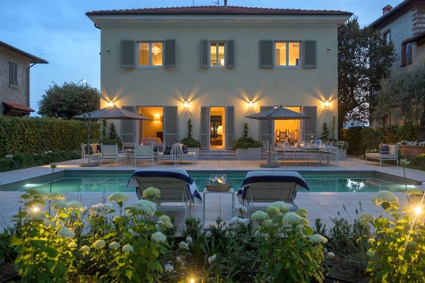 appartamento in affitto a Forte dei Marmi