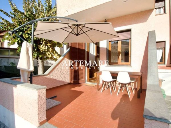 casa indipendente in affitto a Forte dei Marmi in zona Vittoria Apuana