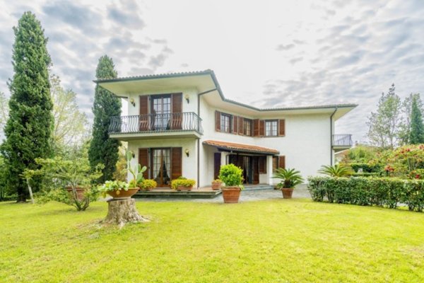 casa indipendente in affitto a Forte dei Marmi