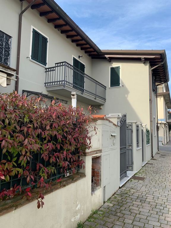 casa indipendente in affitto a Forte dei Marmi