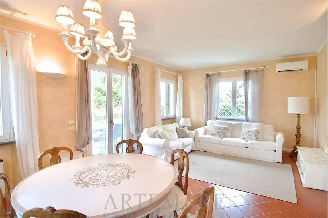 casa indipendente in affitto a Forte dei Marmi