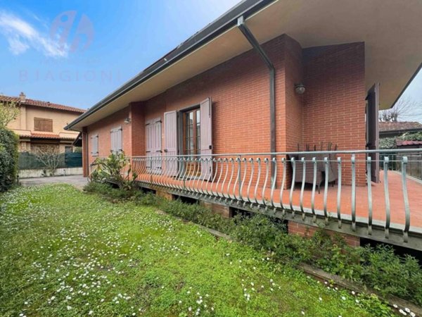 casa indipendente in affitto a Forte dei Marmi
