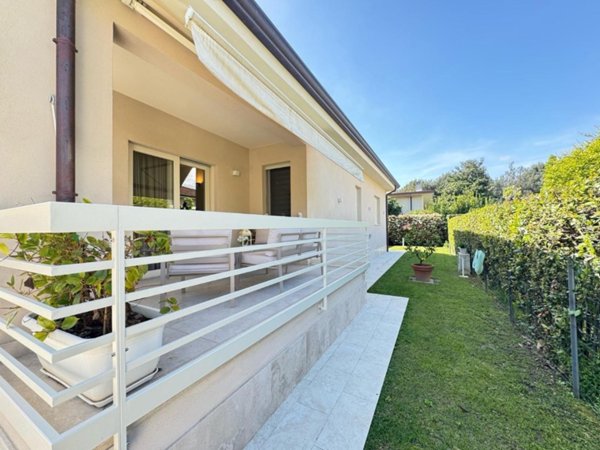 casa indipendente in affitto a Forte dei Marmi