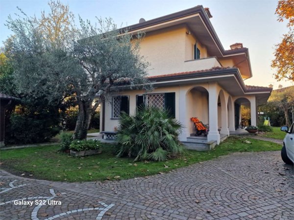 casa indipendente in affitto a Forte dei Marmi