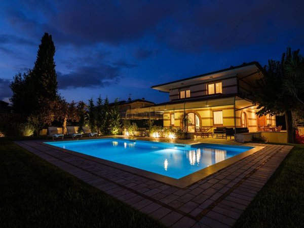casa indipendente in affitto a Forte dei Marmi