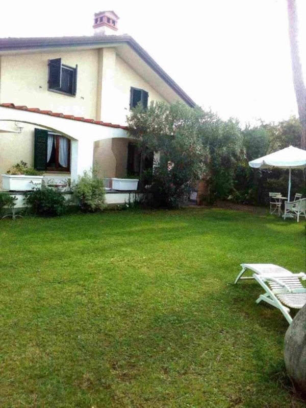 casa indipendente in affitto a Forte dei Marmi