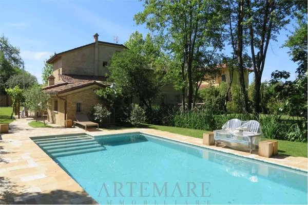 casa indipendente in affitto a Forte dei Marmi in zona Roma Imperiale