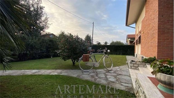 casa indipendente in affitto a Forte dei Marmi