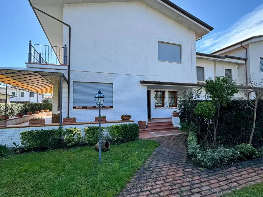 casa indipendente in affitto a Forte dei Marmi