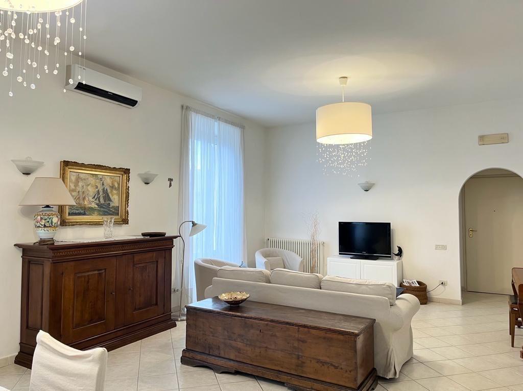 appartamento in affitto a Forte dei Marmi