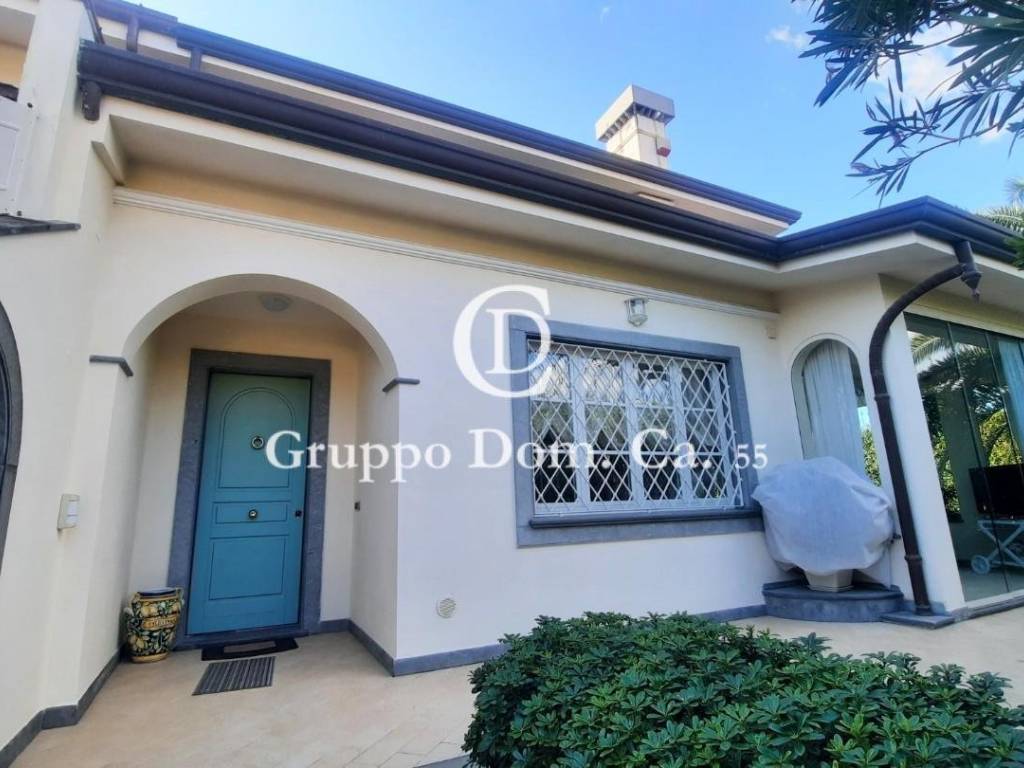 casa indipendente in affitto a Forte dei Marmi