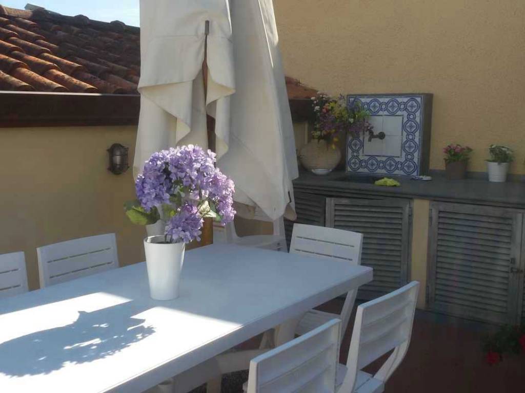 appartamento in affitto a Forte dei Marmi in zona Vittoria Apuana